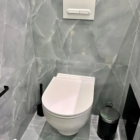 Luxurious - Seaside - Bath - Wifi - Ac Apartman