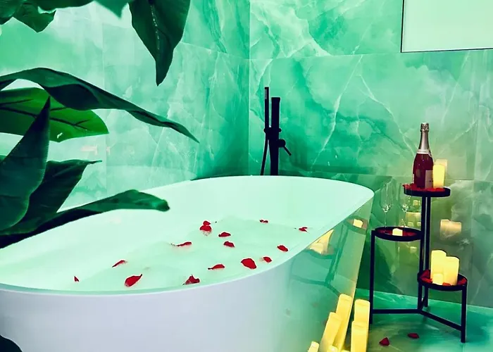 Luxurious - Seaside - Bath - Wifi - Ac *