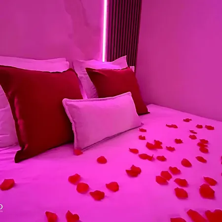Luxurious - Seaside - Bath - Wifi - Ac