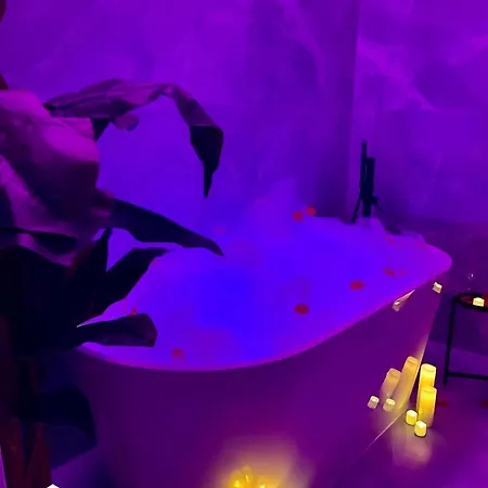 Appartement Luxurious - Seaside - Bath - Wifi - Ac *